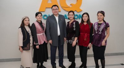 Представители «Altyn Qyran Foundation» готовы приходить на работу в национальных костюмах ежедневно